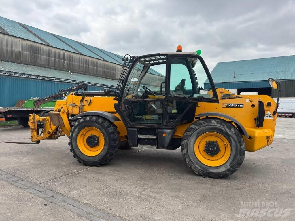 JCB 535-140 Ładowarki teleskopowe