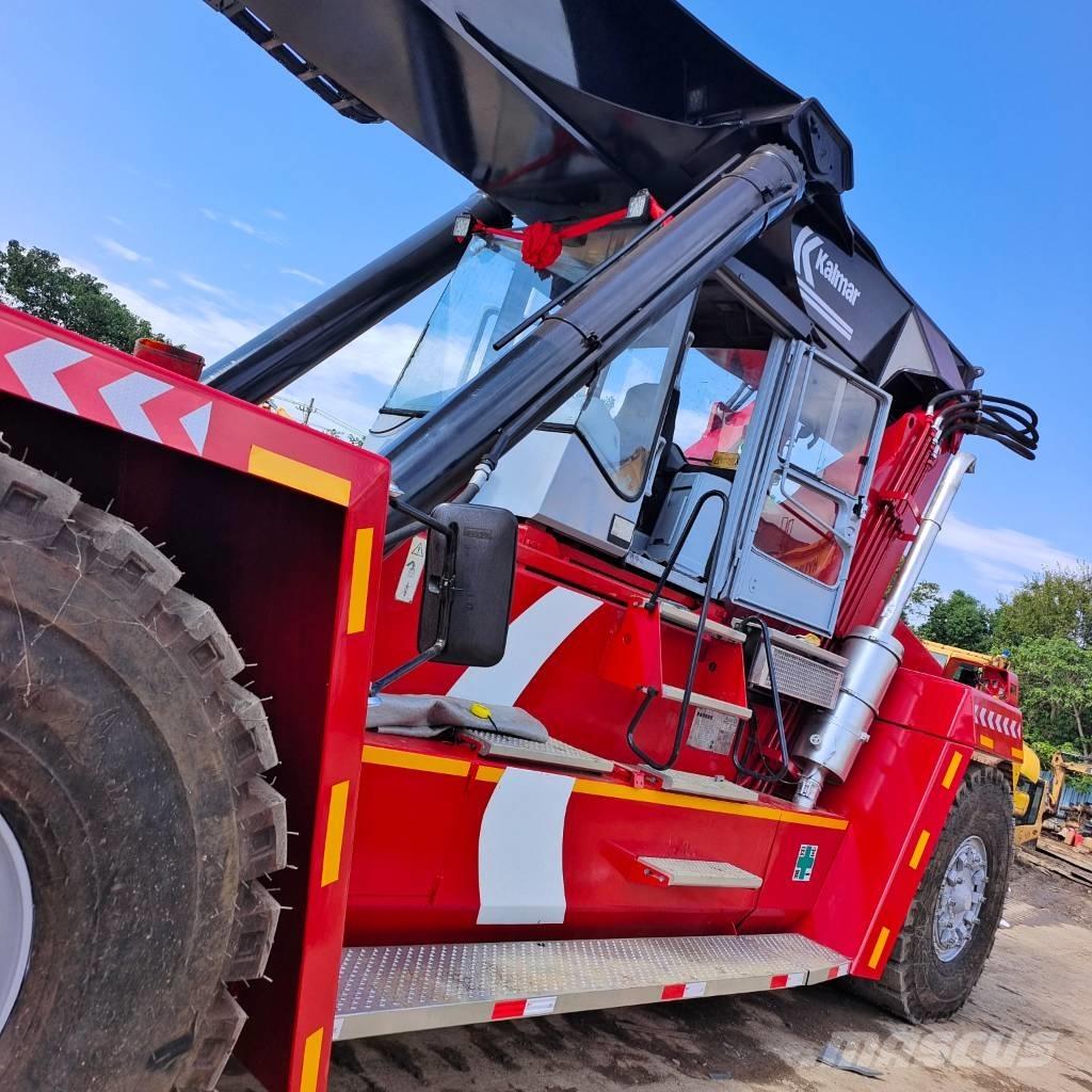 Kalmar DRF 450 Wózki typu Reachstacker