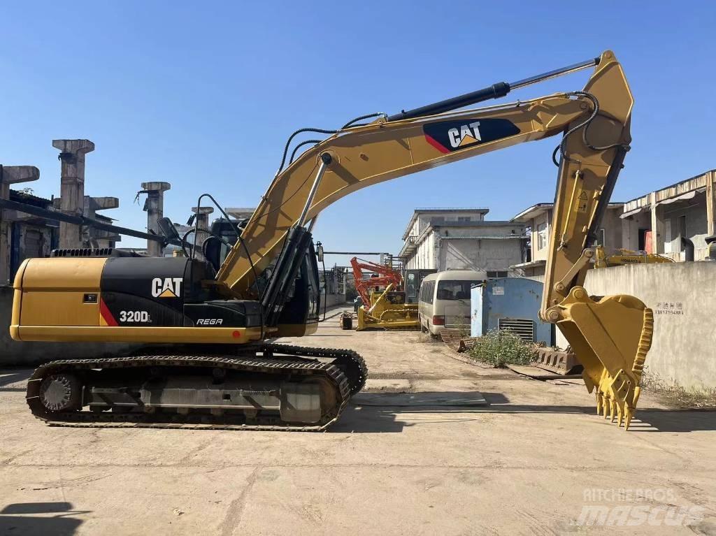 CAT 320 D Koparki gąsienicowe