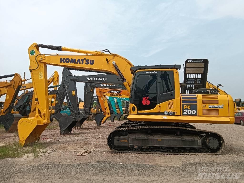 Komatsu PC 200-8 Koparki gąsienicowe