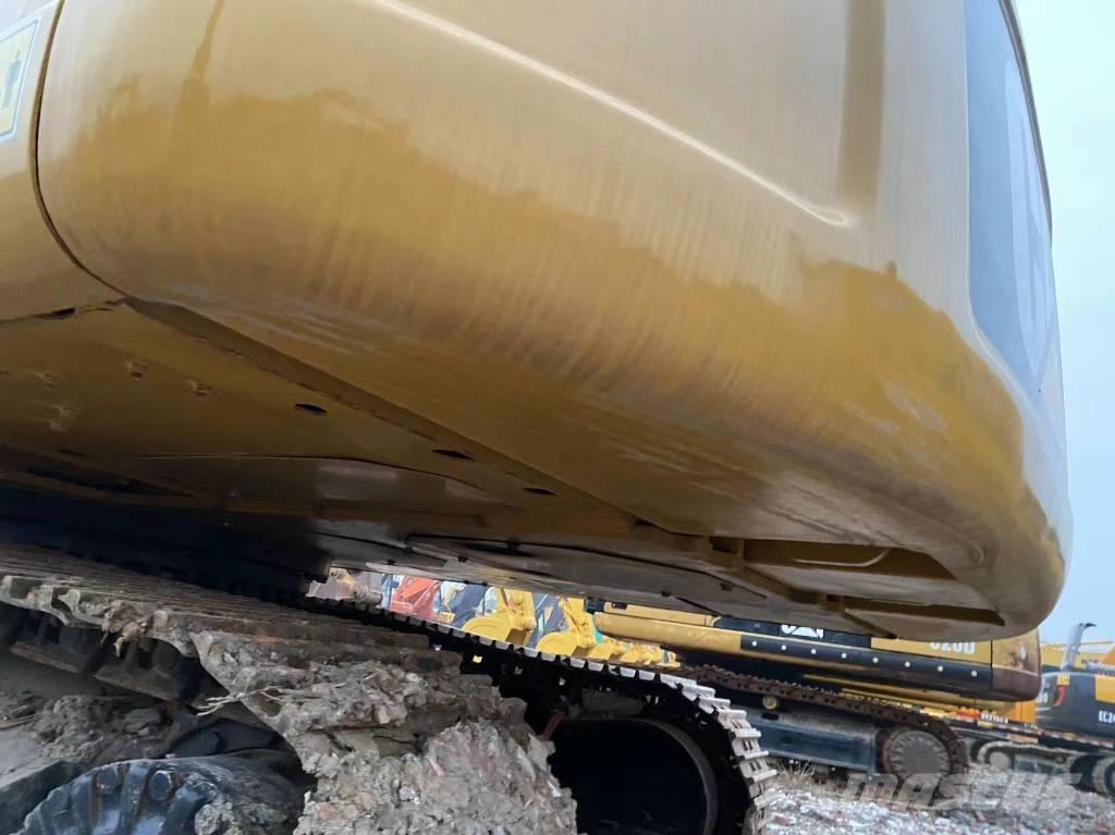 CAT 320 D Koparki gąsienicowe
