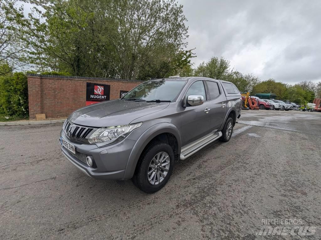 Mitsubishi L 200 Samochody osobowe