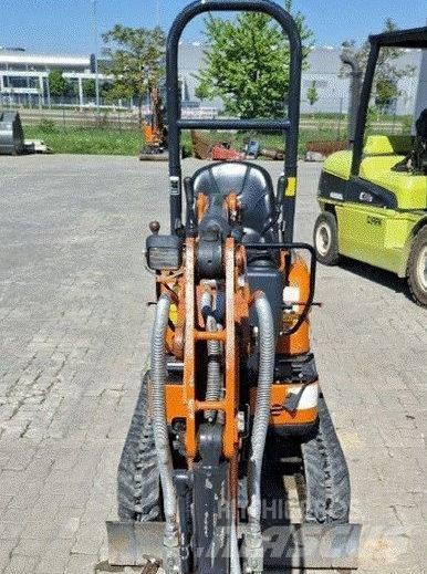 Hitachi ZX 10 U-6 Minikoparki