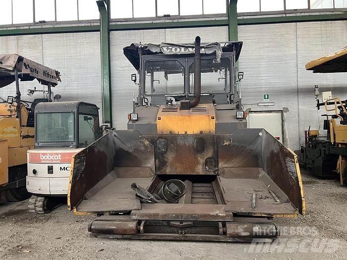 Volvo ABG 6870 Rozściełacze do asfaltu