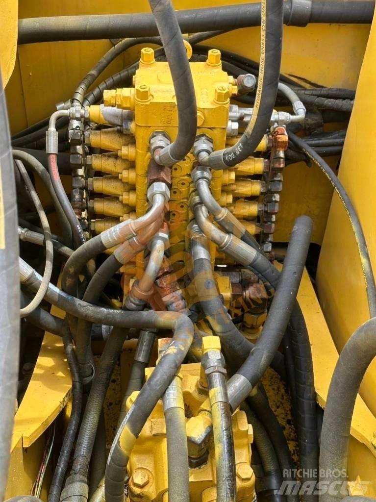 Komatsu PC 60 Koparki gąsienicowe