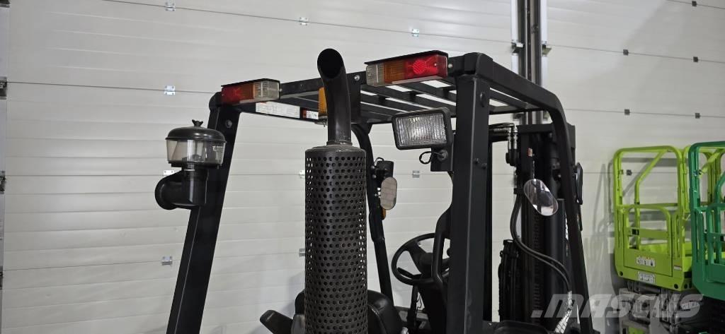 Doosan D 30 GP Wózki Diesla