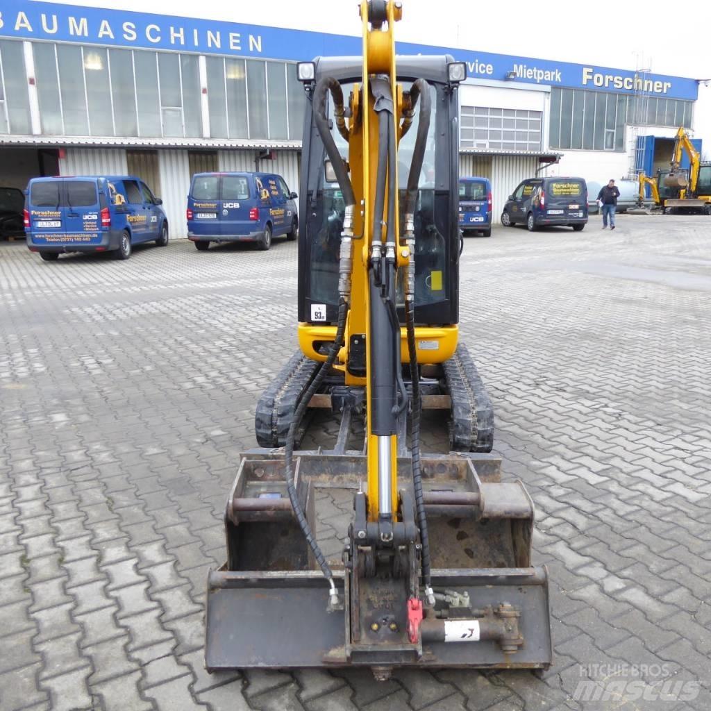 JCB 8020 CTS Minikoparki