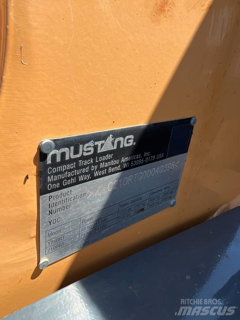 Mustang 2100RT Ładowarki burtowe