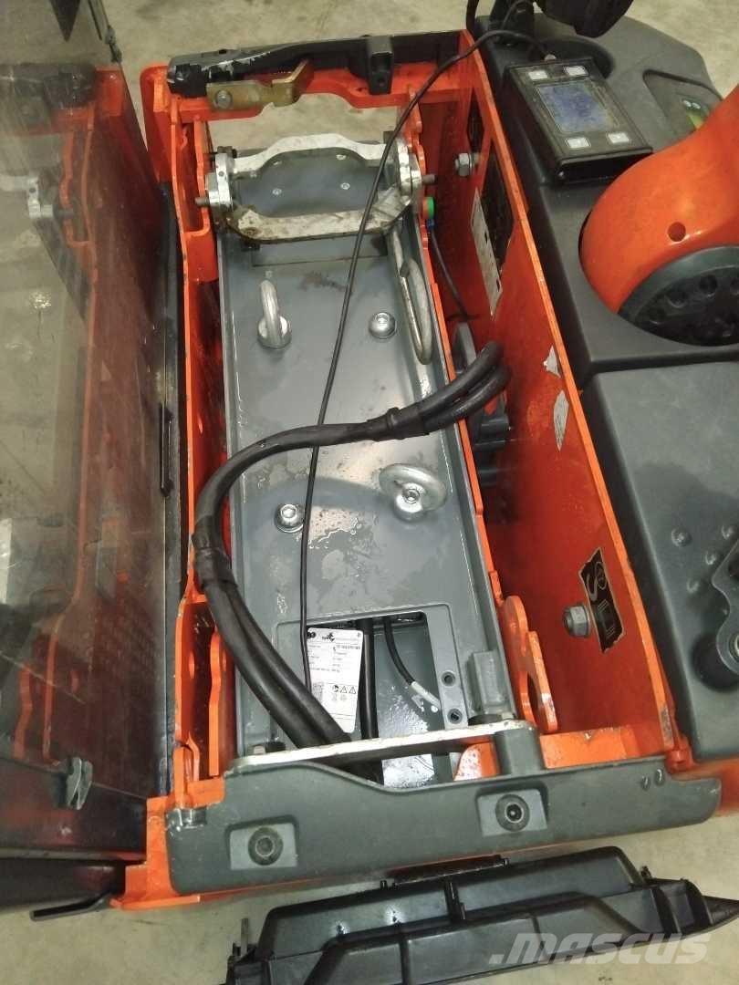 Linde L12AP Samojezdne maszyny do załadunku