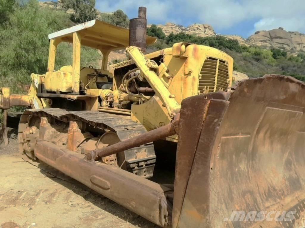CAT D 9 G Spycharki gąsienicowe