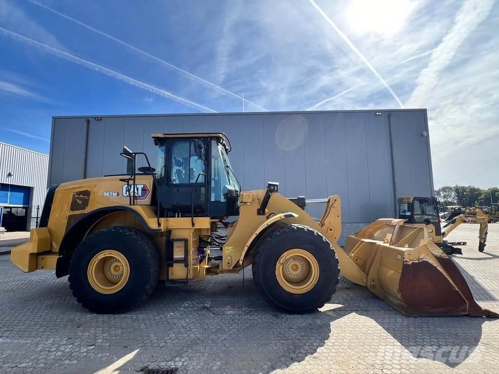CAT 962M Ładowarki kołowe