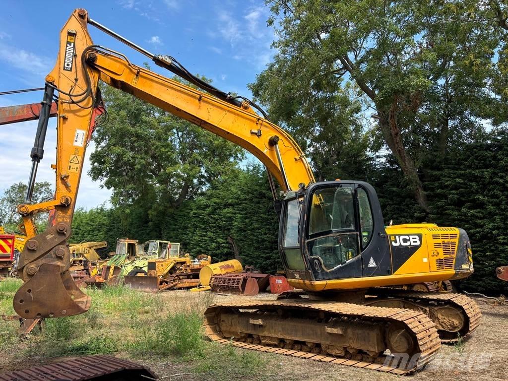 JCB JS 220 LC Koparki gąsienicowe