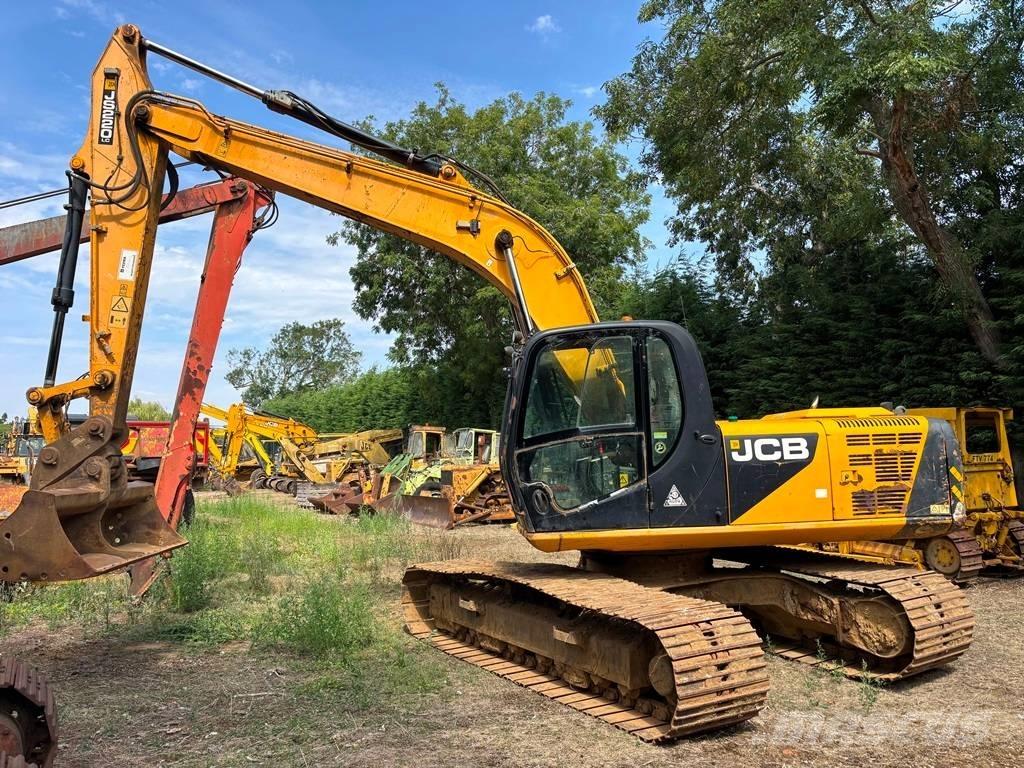 JCB JS 220 LC Koparki gąsienicowe