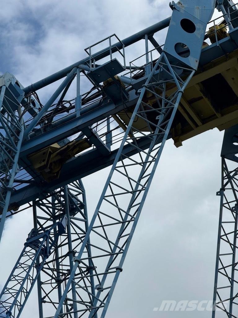 Voest Alpine P22 Inne maszyny do podnoszenia