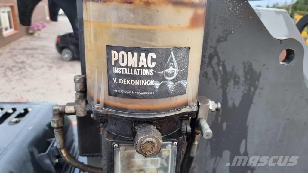 Doosan DX 210 W - 5 Koparki kołowe