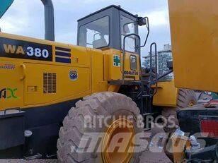 Komatsu WA 380 Ładowarki kołowe