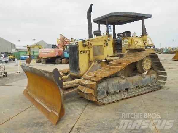 CAT DH4 Spycharki gąsienicowe