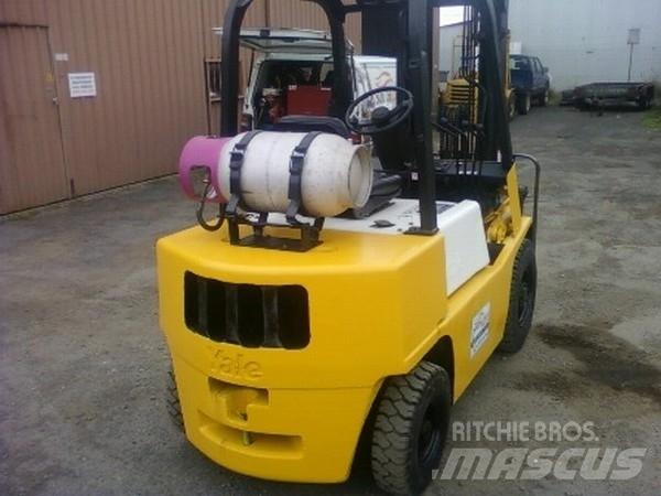 Yale 2.5 Tonne Wózki LPG