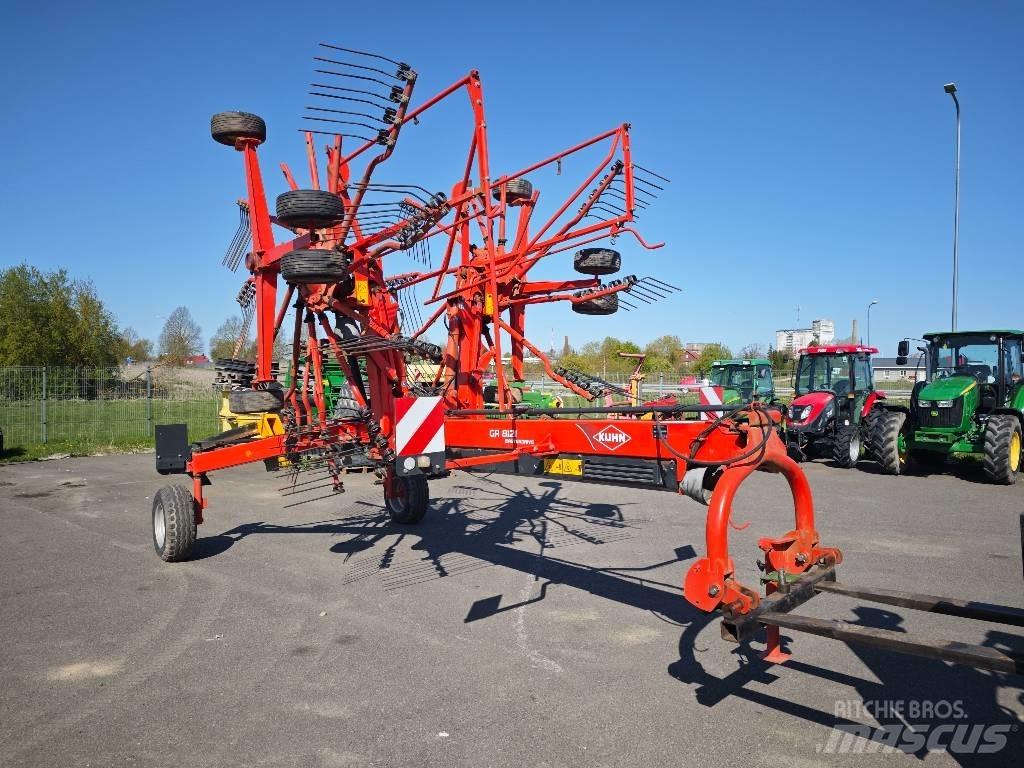 Kuhn GA 8121 Ciągnikowe żniwiarki pokosowe
