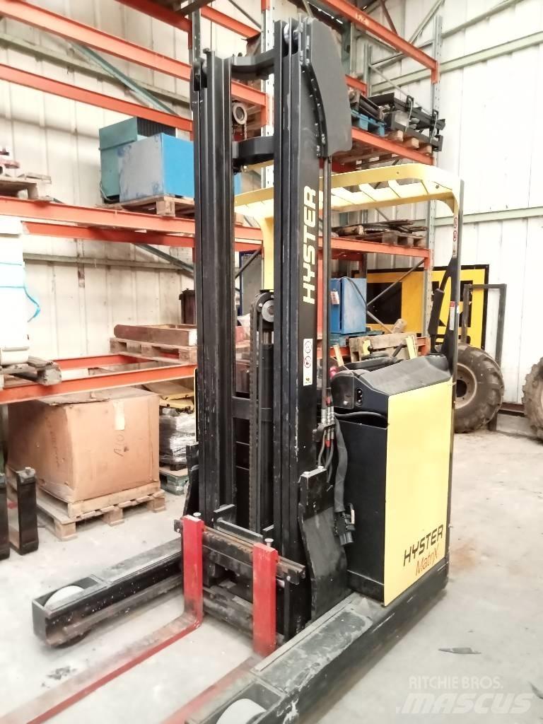 Hyster R1.4 Wózki widłowe wysokiego składowania