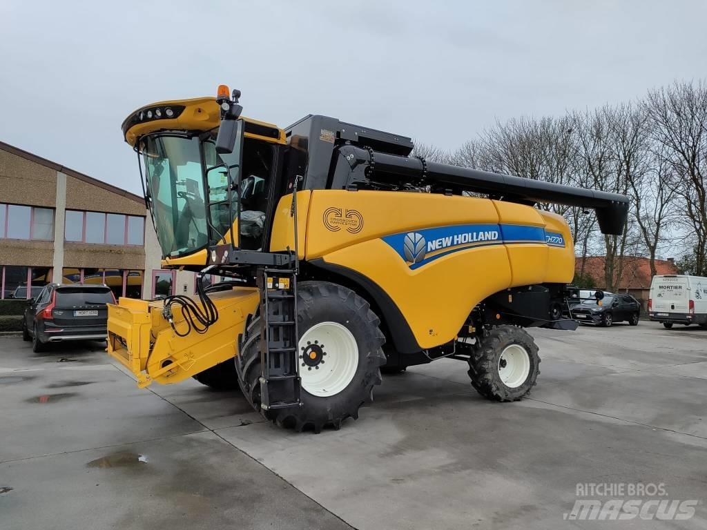 New Holland CH7.70 Kombajny zbożowe
