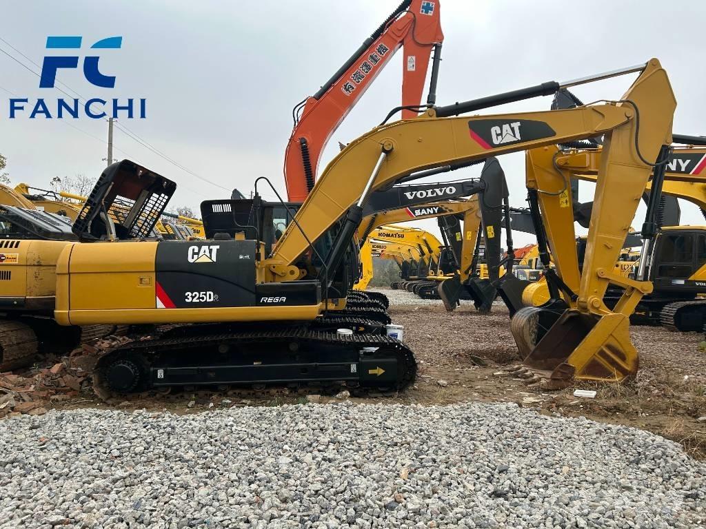 CAT 325 D Koparki gąsienicowe