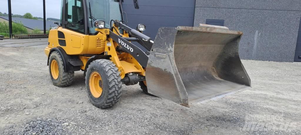 Volvo L 25 F Ładowarki kołowe