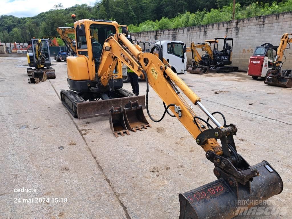 Hyundai R35Z-9 Minikoparki