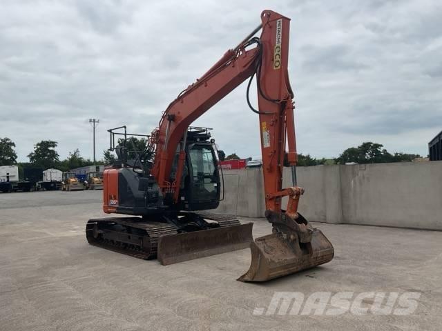 Hitachi ZX 135 US-6 Koparki gąsienicowe