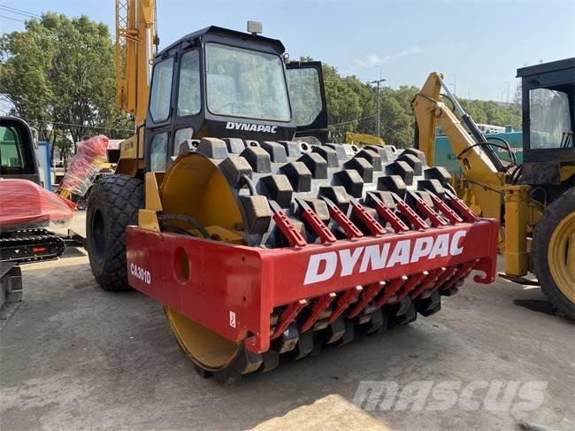 Dynapac CA 301 D Walce jednobębnowe