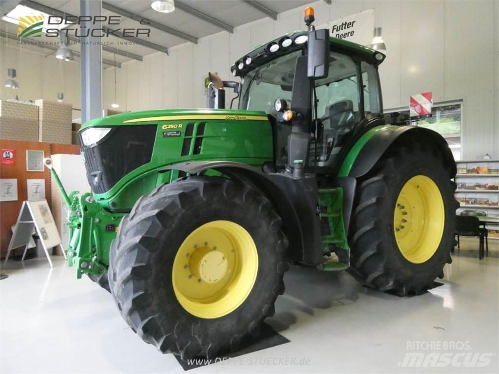 John Deere 6250R Ciągniki rolnicze