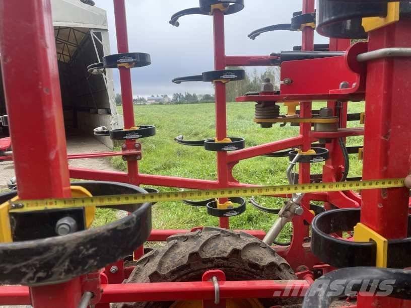 Väderstad NZM 600 Kultywatory