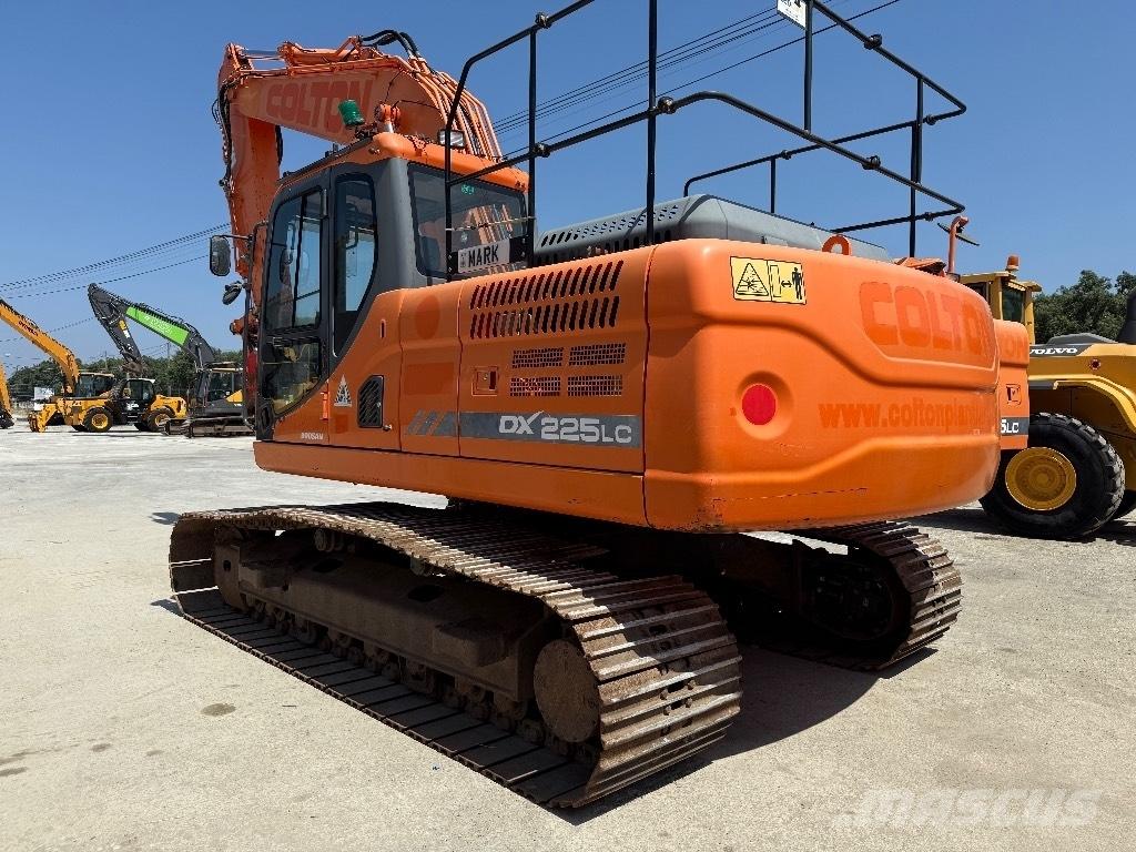  Dossan DX 225LC 3 Koparki gąsienicowe