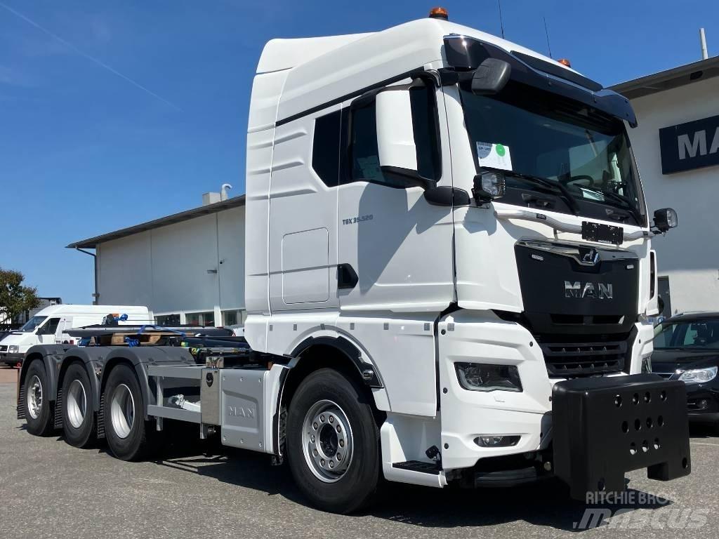 MAN TGX 35.520 Hakowce
