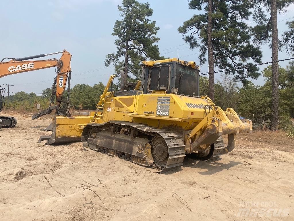 Komatsu D 65 WX-17 Spycharki gąsienicowe