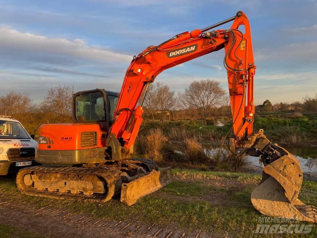 Doosan DX 85 R-3 Midikoparki  7t - 12t