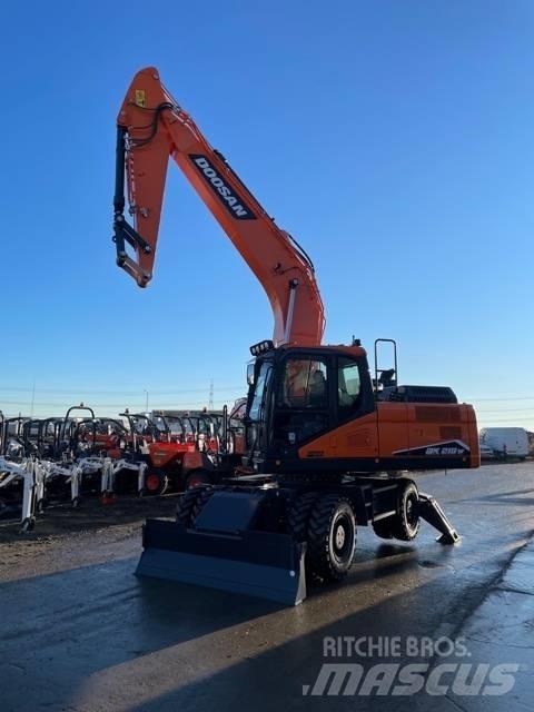 Doosan DX210W-7 Koparki kołowe