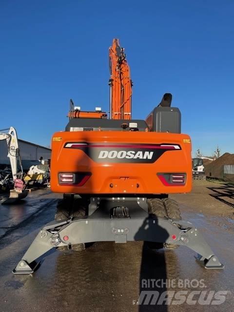 Doosan DX210W-7 Koparki kołowe