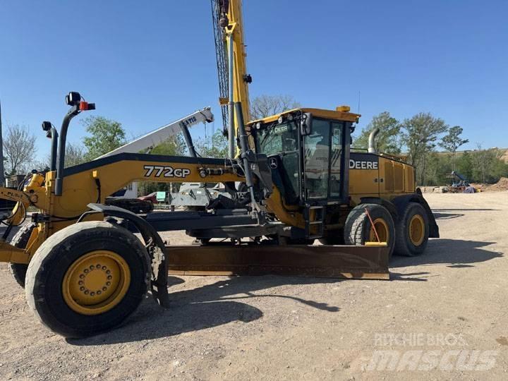 John Deere 772GP Równiarki