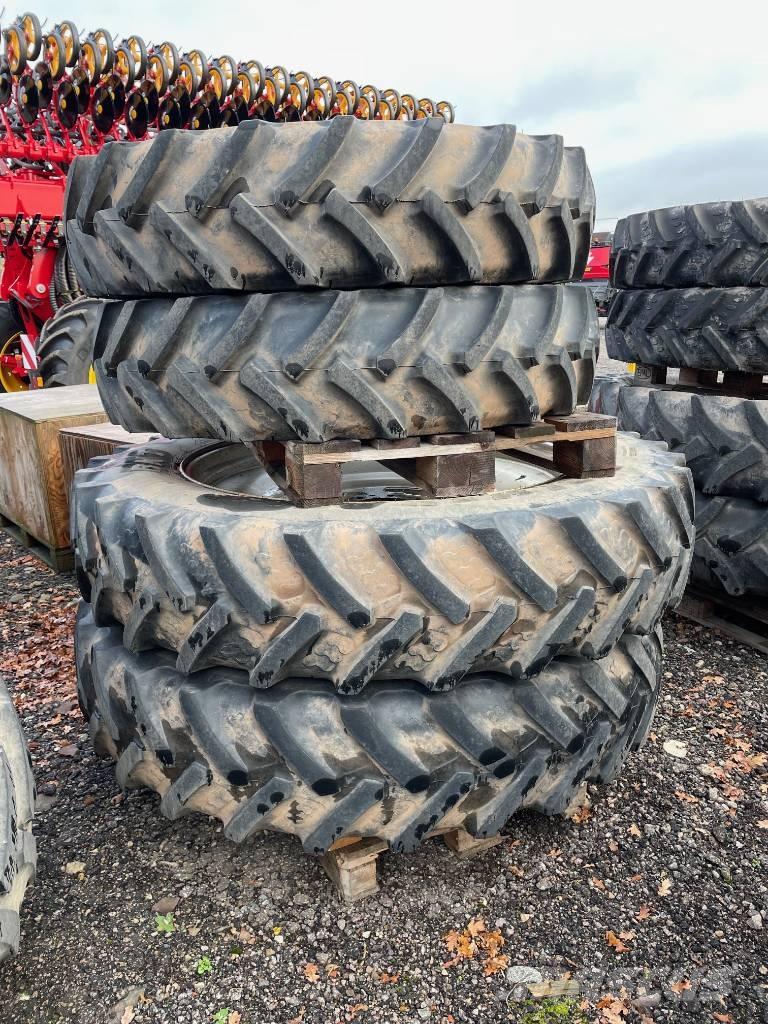 Mitas SET OF WHEELS Opony, koła i felgi