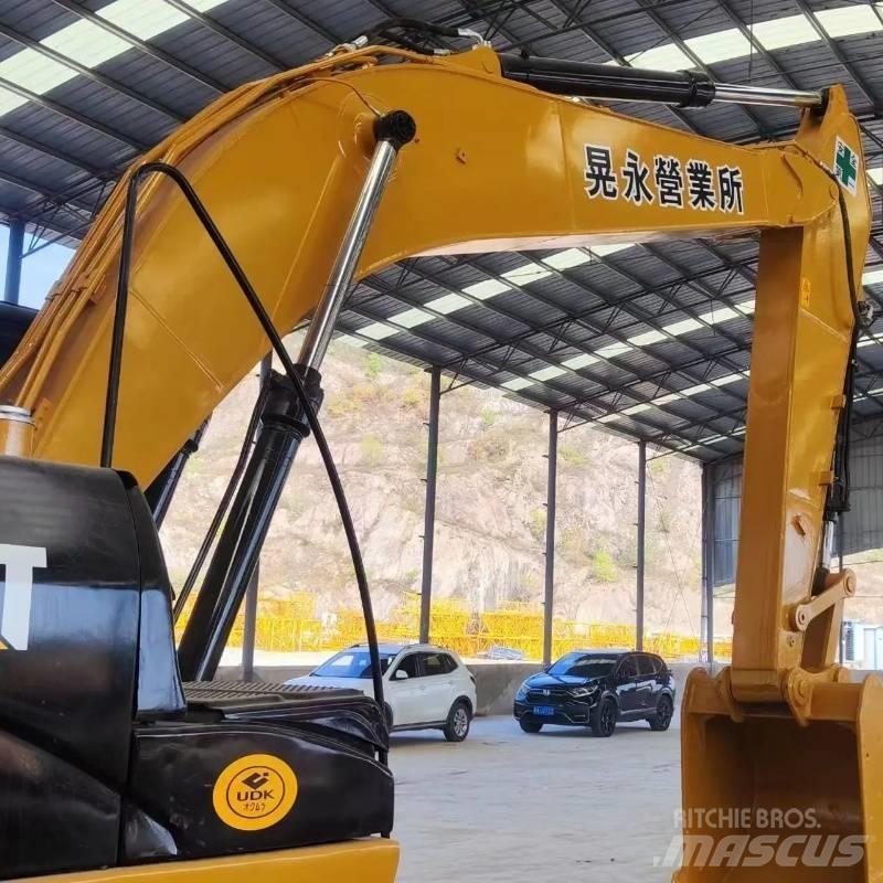 CAT 320D Koparki gąsienicowe