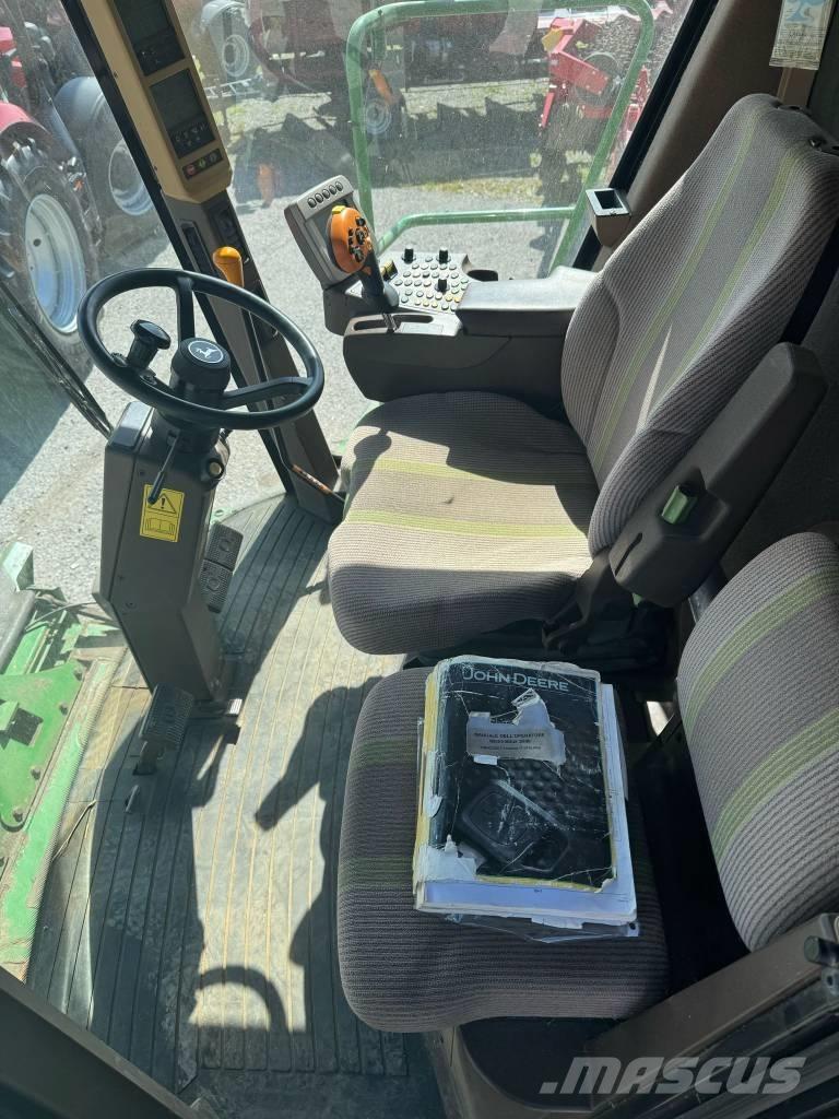 John Deere S 690 Kombajny zbożowe