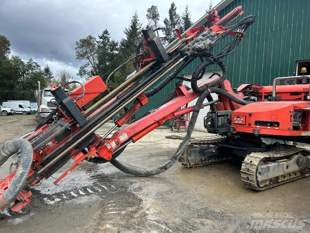 Sandvik DX 800R Wiertnice do nawierzchni