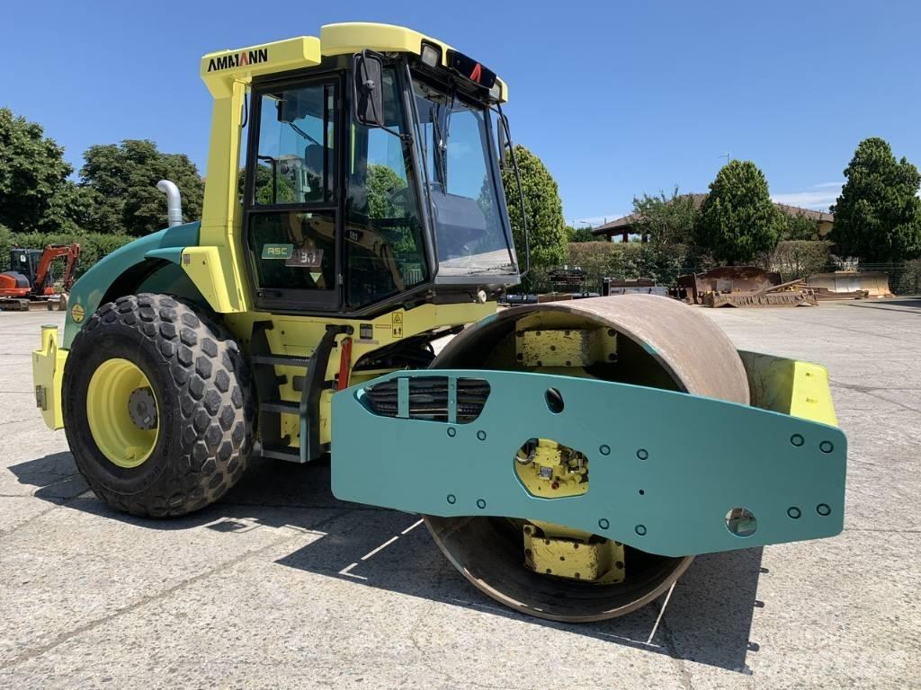 Ammann ASC 130 D Walce jednobębnowe
