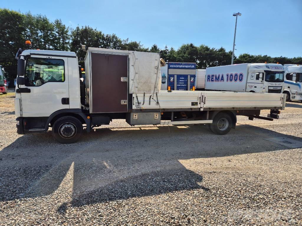 MAN TGL 12.250 Ciężarówki typu Platforma / Skrzynia