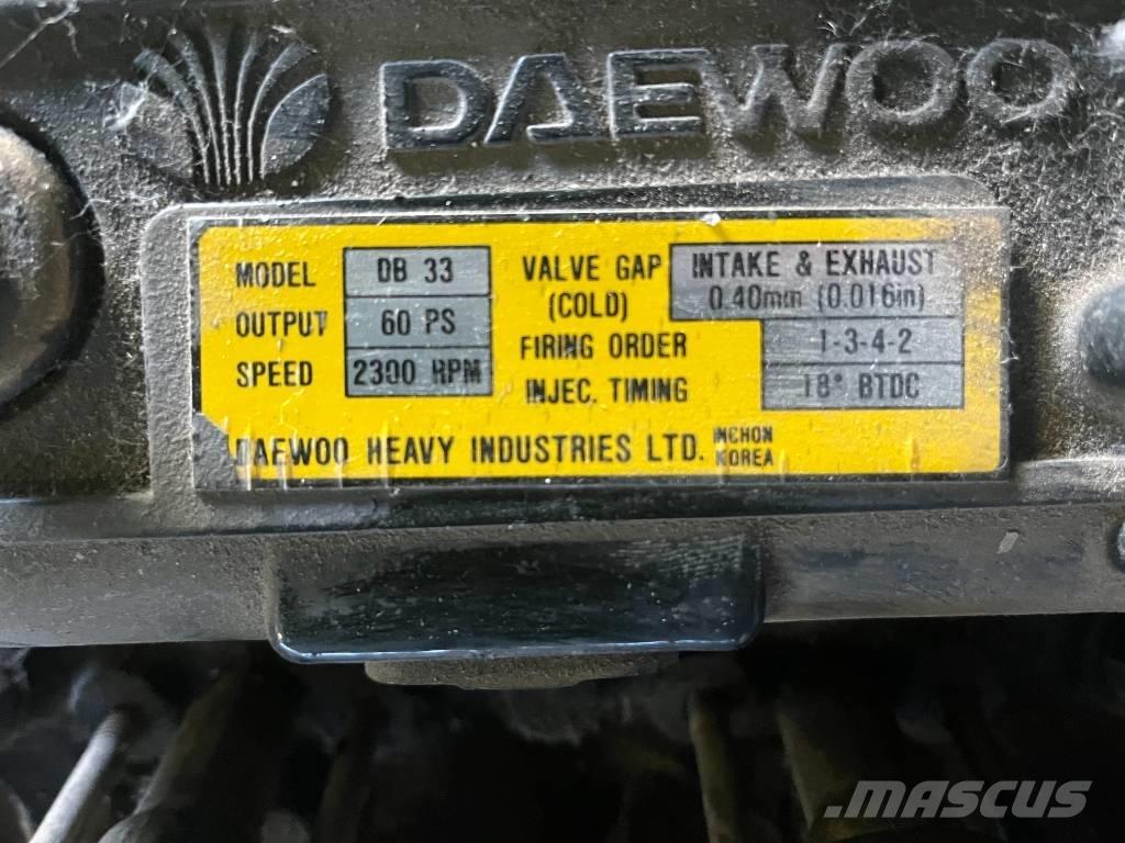 Daewoo DB33A E-0059 Silniki