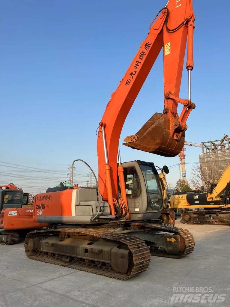 Hitachi ZX 240 Koparki gąsienicowe