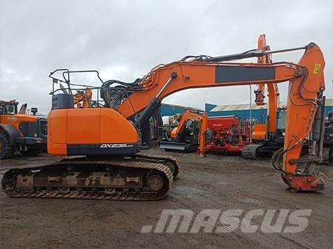 Doosan DX 235 LCR-5 Koparki gąsienicowe