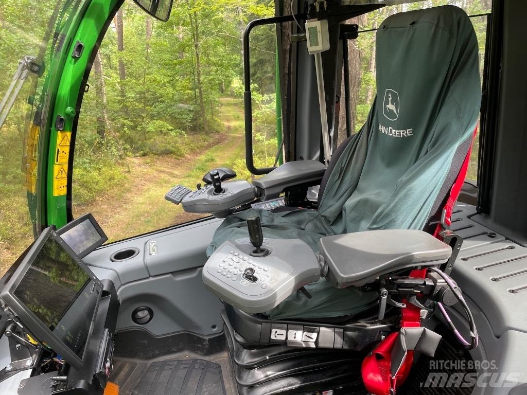 John Deere 1170G 8WD Harwestery
