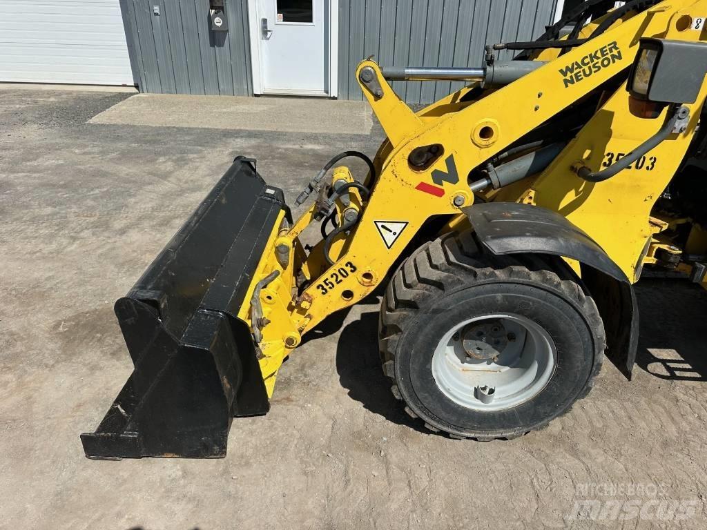 Wacker Neuson WL 30 Ładowarki kołowe